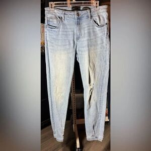 Kendall + Kylie Jeans Ultra Babe Skinny Distressed 5 Pocket Design Size 9/29 EPC